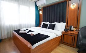 Grand Montıno Hotel